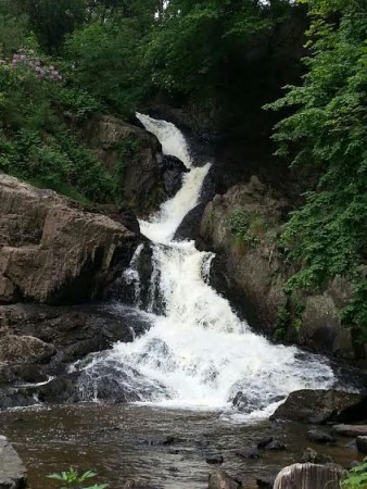 La grande cascade à Mortain.